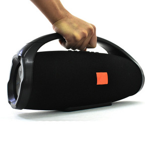 Hot Waterproof Wireless Outdoor Portable With Hand Rope Boombox Speaker