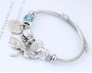 Europe Hot Sell <strong>Dragonfly</strong> Charm <strong>Bracelet</strong> for Women High Quality Stainless Steel Cuff <strong>Bracelet</strong> Adjust Size Wholesale Jewelry - Product Image 4