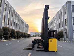 Chariot élévateur à double ciseaux électrique 1-2 tonnes, hauteur de levage 8-12m, chariot élévateur VNA CE avec caméra de fourche, chariots élévateurs portables - Product Image 5