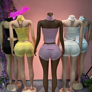 Nouvel ensemble de vêtements de printemps pour femmes, haut court imprimé à pois et short, ensemble 2 pièces, style Y2K, décontracté et mignon - Product Image 2