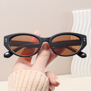 Lunettes de soleil GM unisexes œil de chat UV400 2026 Nouvelle tendance Lunettes de protection UV à monture complète DUNS - Product Image 2