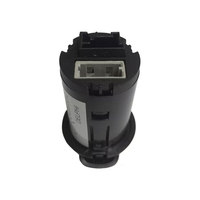96671143XT 96647952XT Pièces automobiles Prise USB pour Peugeot 208 2008 301 3008 Citroën C3 C4