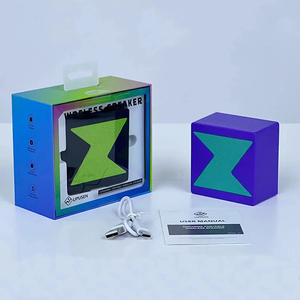 2024 BSCI và qima nhà máy nóng bán tùy chỉnh đa màu nhỏ Loa <span class=keywords><strong>Mini</strong></span> Cube Loa <span class=keywords><strong>Bluetooth</strong></span> không dây thích hợp cho món quà - Product Image 3