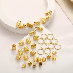 Juego de 40 piezas de accesorios populares para pelucas y rastas DIY: aros metálicos y extensiones de cabello con diseño de corazón calado - Product Image 3