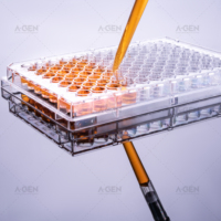 Microplaques transparentes stériles et non stériles à 96 puits, plaques ELISA à haute capacité de liaison avec couvercle pour la recherche et les tests en laboratoire
