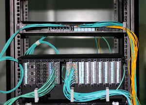 Fiber optik ara bağlantı paneli SC LC 72 port patch panel yüksek yoğunluklu ODF Fiber optik dağıtım çerçevesi