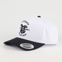 Groothandel Gestructureerde 5-Panel Katoenen Zwarte Baseballpetten met Aangepaste Borduurlogo, A-Frame 5-Panel Tweekleurige Letter Baseballcap