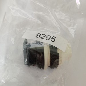Plc 1pc ใหม่ P-30-sw 9295 ปุ่มหัวเห็ด จัดส่งฟรีสำหรับสินค้ารับประกัน - Product Image 1