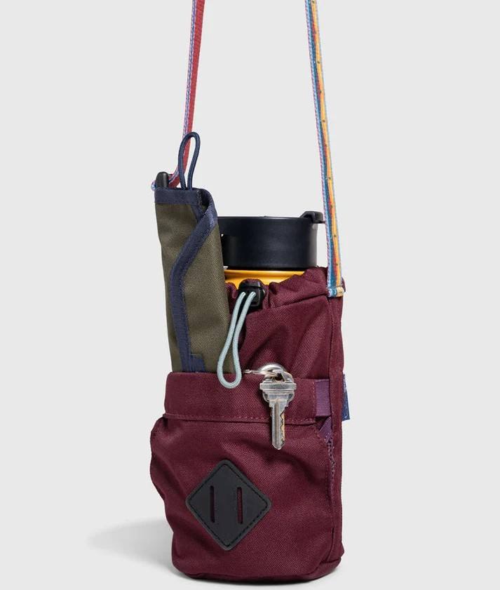 สีน้ำตาลเข้ม