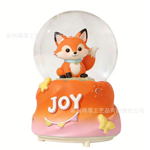 Boîte à musique en cristal de renard, cadeau personnel rotatif rond pour enfants ou petites amies - Product Image 1