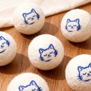 Jouets à mâcher en laine pour chats, boules de laine mignonnes pour chats d'intérieur, anti-ennui, petite taille, jeu manuel - Product Image 1