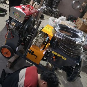เครื่องพ่น<span class=keywords><strong>ปูน</strong></span>ฉาบอัตโนมัติ KUNTAI 18 แรงม้า ระบบระบายความร้อนด้วยน้ำ ดีเซล  ปืนฉีด<span class=keywords><strong>ปูน</strong></span>ซีเมนต์  ฉาบผนัง  ปริมาณการฉีด 6 ลูกบาศก์เมตรต่อชั่วโมง  ผลิตจากโรงงาน - Product Image 2