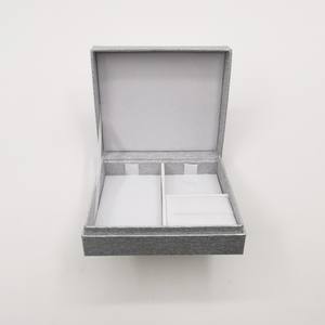 Boîte cadeau rigide personnalisée en argent pailleté avec insert multi-compartiments, emballage de luxe pour bijoux et montres, pour la vente au détail et les cadeaux - Product Image 2