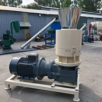 Machine à granulés de bois biomasse CE personnalisée avec moteur, équipement de fabrication de granulés de sciure de bois de marque Pengfan pour le chauffage agricole
