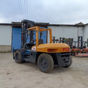 Montacargas Usado TCM FD100 Diésel, Altura de Elevación 4m, Mástil de Dos Etapas, 10 Toneladas, Desplazador Lateral Hidráulico, Neumáticos Sólidos, Precio Económico - Product Image 3