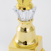 Trofeo de Fútbol de Plástico Personalizado P&G Golden Manufacturer para Premios de Competición, Ensamblable AD83