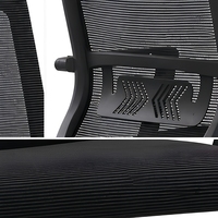 Chaise de bureau ergonomique en maille pivotante avec réglage pneumatique de la hauteur et base chromée pour espace de travail