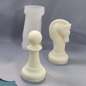 <span class=keywords><strong>Bougie</strong></span> parfumée aux échecs, moule en Silicone, bricolage, pièces d'échecs, ornements en plâtre, chandelier, encens, moule en pierre - Product Image 5