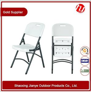 Sedie Pieghevoli in Plastica Bianca Impermeabile per Esterni, Ideali per Eventi e Feste, Disponibili all'Ingrosso - Product Image 2