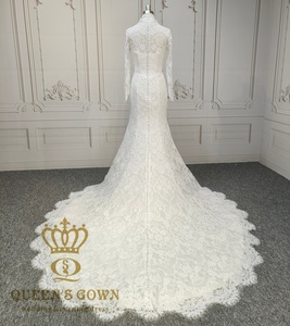Vestido de Novia Elegante de Encaje Francés con Mangas Largas, Vestido de Novia Estilo Sirena con Escote Corazón y Cola Desmontable - Product Image 4