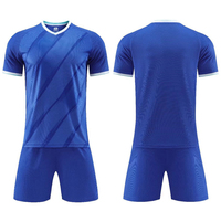Fabricant de vêtements de sport, maillot de football en polyester à séchage rapide personnalisé, uniforme de football classique vierge, maillot de football de qualité supérieure