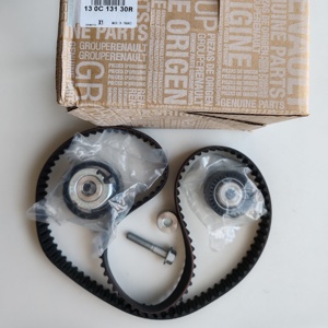 Kit <span class=keywords><strong>de</strong></span> <span class=keywords><strong>courroie</strong></span> <span class=keywords><strong>de</strong></span> <span class=keywords><strong>distribution</strong></span> moteur pour Renault Clio <span class=keywords><strong>Duster</strong></span> Kaptur K045550XS KTB899 130C13130R 530063810 - Product Image 1