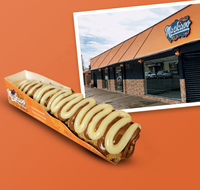 Récipients à emporter personnalisés porte-emballages jetables pliables pour frites plateaux en papier pour hot-dogs boîte d'emballage alimentaire à emporter jetable