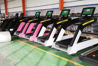 Tapis roulant professionnel commercial avec écran LED, plateforme de course puissante à absorption des chocs, équipement de cardio-training pour salle de sport