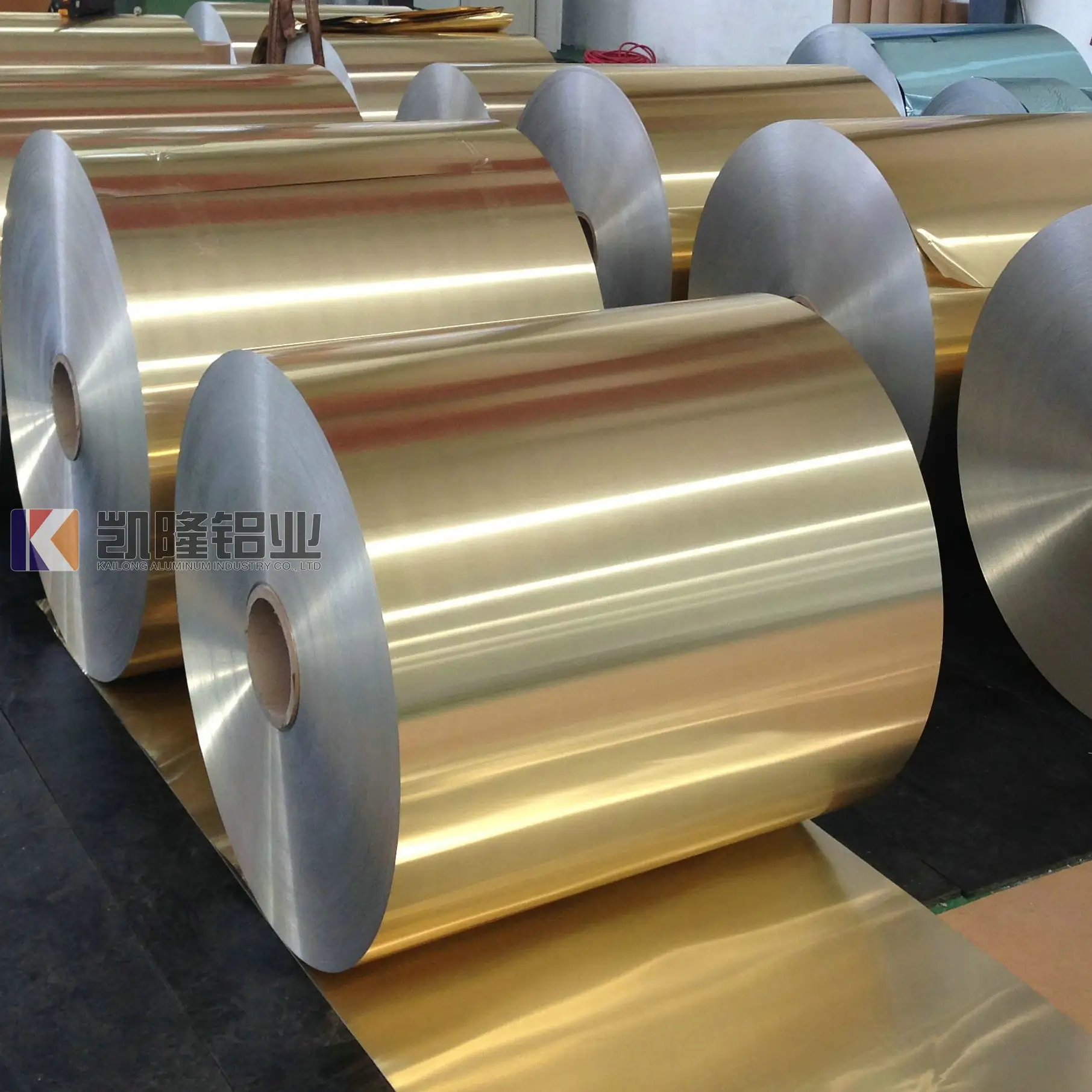 Kemasan Kualitas Makanan Pabrikan Tiongkok Aluminium Foil Roll Kertas Kustom Makanan Jumbo 8011 Aluminium Foil