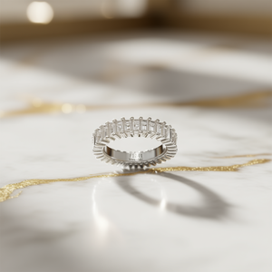 Anello Classico in Oro Bianco con Diamanti F1241, Diamanti Naturali Taglio Baguette, Gioielleria Raffinata da Donna - Product Image 2