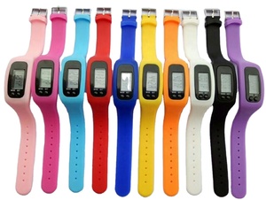Montre connectée personnalisée en silicone avec podomètre pour la marche/la course, compteur de calories, compteur de pas, cadeau promotionnel d'entreprise pour tous - Product Image 4