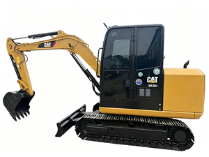 Miniexcavadora Usada 305.5E2 de 5.5 Toneladas con Cucharón de Excavación de 0.5m y Motor - Product Image 1