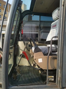 Doosan รถขุดตีนตะขาบมือสองขนาด6ตัน DH60ทำงานต่ำได้รับการรับรอง CE - Product Image 6