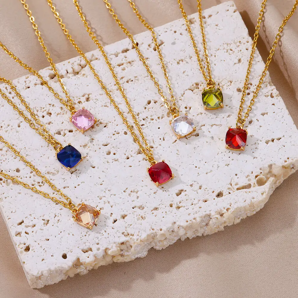 Nova Chegada Trendy Jewelry18k Banhado A Ouro Zircão Pingente Multicolor Colar Para Mulheres Jóias