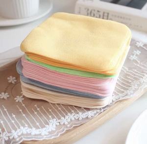 Chiffon de nettoyage en microfibre suédée pour lentilles, vente en gros d'usine, logo personnalisé, chiffon de cuisine doux, couleurs mélangées, réutilisable, motif carré, 22g - Product Image 3