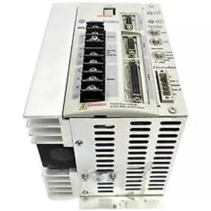 Moteur servo AC et variateur de vitesse 2098-DSD-HV150 d'origine, neufs, utilisés pour l'équipement d'automatisation industrielle PLC - Product Image 3