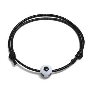 Pulsera Deportiva con Dijes de Fútbol, Pulseras de Capitán de Fútbol, Pulseras Inspiradoras, Regalo Deportivo - Product Image 1