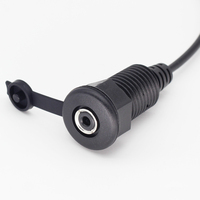 Puerto AUX impermeable Cable de extensión de audio macho a hembra de montaje empotrado fijo de rosca estéreo de 3,5mm con cubierta