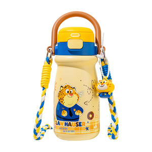 Gourde isotherme <span class=keywords><strong>Disney</strong></span> en acier inoxydable pour enfants, avec couvercle, corde et paille, pour le bureau, l'école et comme cadeau - Product Image 6