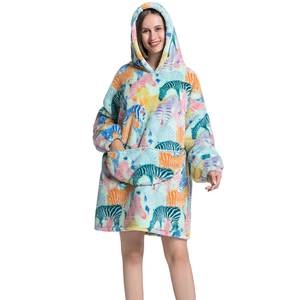 New Shu Velveteen Plush 100% Polyester Cartoon Pattern Customizable Modern Wearable <strong>Oversized</strong> <strong>Hoodie</strong> <strong>Blanket</strong> - Product Image 3