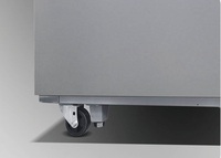 Réfrigérateur-congélateur à deux portes de 25 pieds cubes (740 L) en acier inoxydable, refroidissement par ventilateur, contrôle numérique de la température, dégivrage automatique, porte à fermeture automatique