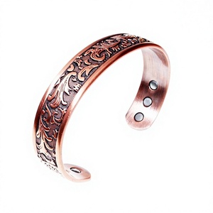 Luxury Pure Copper Antique Botanical Scroll Engraved Wrist Cuff Fashionable Metal Jewelry Exquisite Design - Product Image 1
