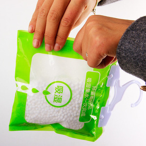 Hanging Wardrobe Dehumidifier Bag Moisture Absorbing Desiccant For Home Clothes Storage Indoor Use - Product Image 3