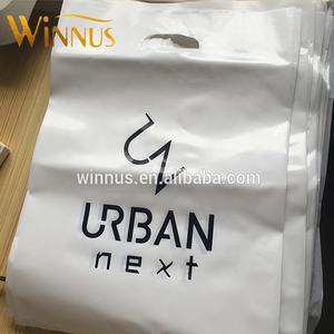 Vêtement <span class=keywords><strong>pas</strong></span> <span class=keywords><strong>cher</strong></span> <span class=keywords><strong>t</strong></span>-<span class=keywords><strong>shirt</strong></span> jeans shopping transporter des sacs en plastique personnalisés avec propre logo - Product Image 2