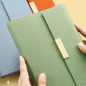 สมุดแพลนเนอร์ปกหนัง PU, สมุดบันทึกแบบมีห่วง ปี 2026 พร้อมกล่องของขวัญ ขนาด A5  รับสกรีนโลโก้ - Product Image 4