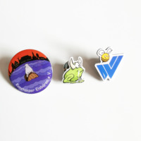 Épingles à vêtements personnalisées en PVC Anime Insignes en métal émaillé mignon personnalisé avec votre nom de logo Pinces à cravate Barres de cravate Épingles à cravate pour vêtements