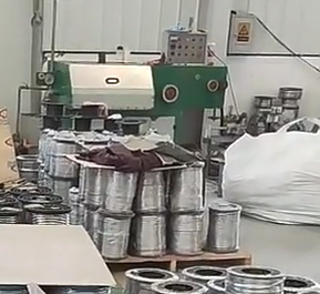 ลวดตะกั่วกลมสำหรับทำความเย็น ขนาด 3.5 มม. 4.3 มม. 4.5 มม. 5.5 มม. ความบริสุทธิ์ 99% - Product Image 2