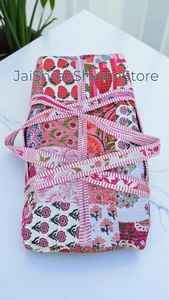 Stylish Cotton Quilted Duffle <b>Bag</b> Handcrafted Lightweight Travel <b>Bag</b> Large Capacity Durable Everyday Carry <b>Bag</b> For Men And Women - Product Image 4