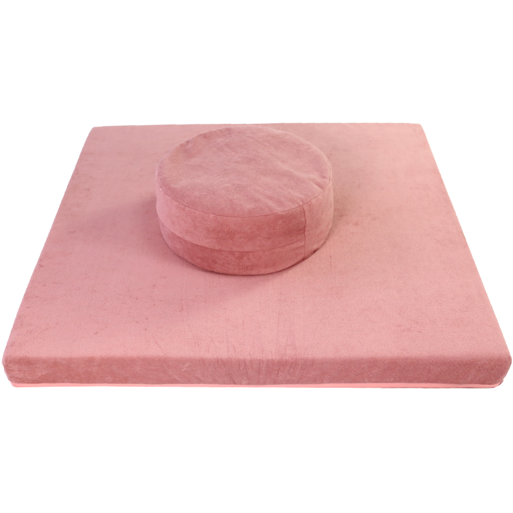 Cuscino e tappetino rosa