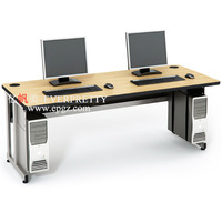 Bureaux d'ordinateur de style moderne avec cloison et support de processeur Ordinateurs portables d'occasion en gros Ordinateurs portables et ordinateurs Design de fantaisie